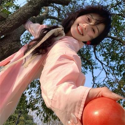 《小妖在人间》海报